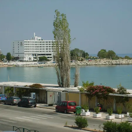 Mariza's